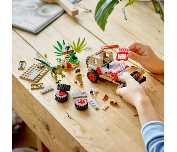 LEGO Outlet Jurassic World 76958 Zasadzka na dilofozaura - 1553875 - zdjęcie 13